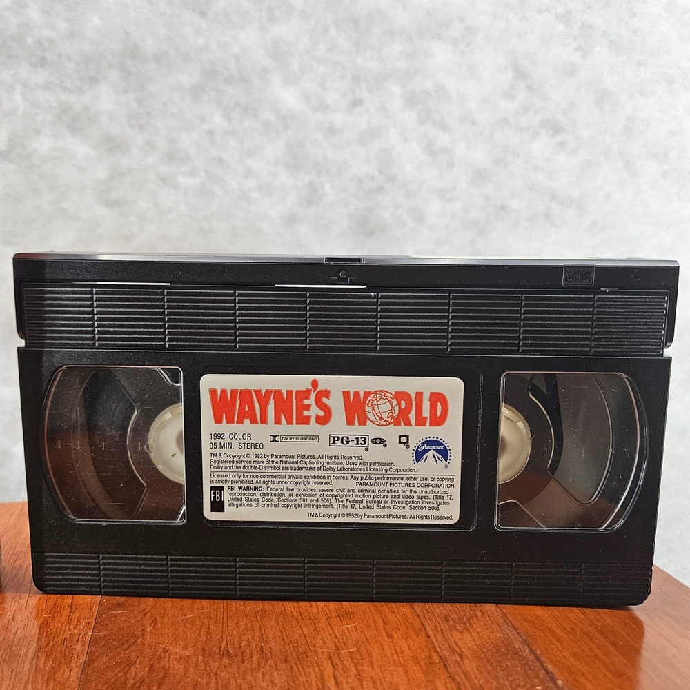 Waynes World VHS Movie Tape Paramount Pictures 1992 Mike Myers Comedy - Picture 2 of 4